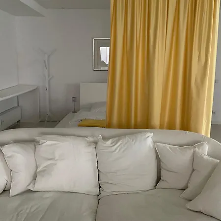 City Studio Apartman *